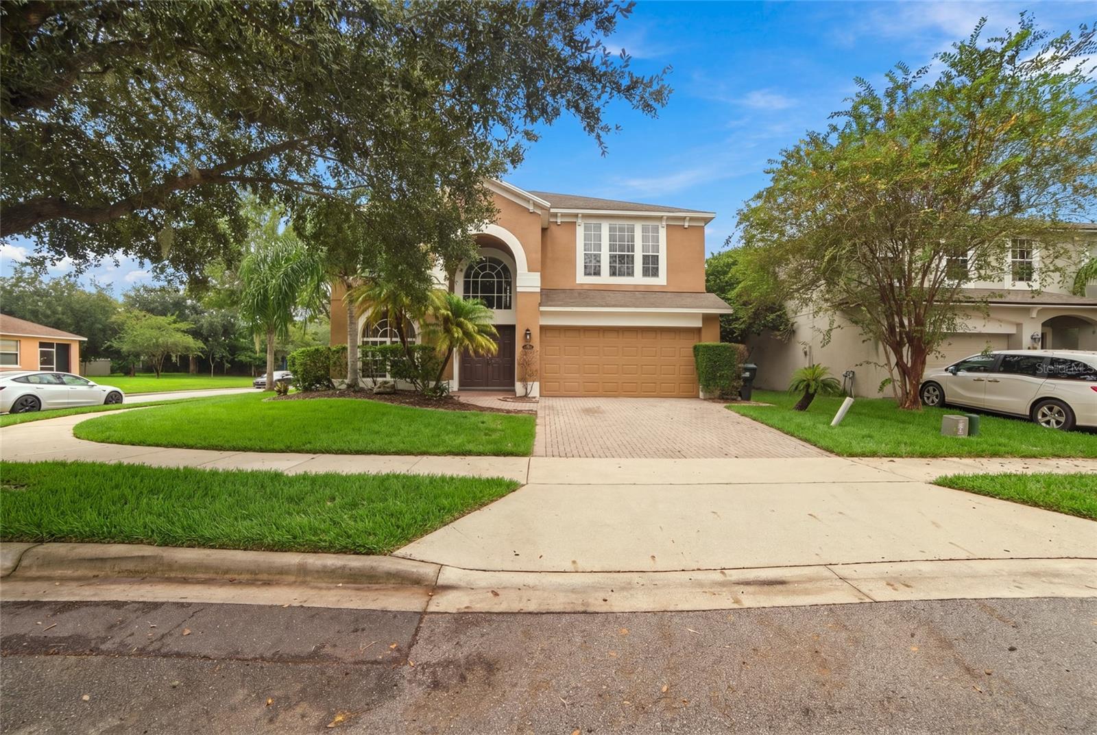 Listing photo 2 for 12805 Moss Park Ridge Dr