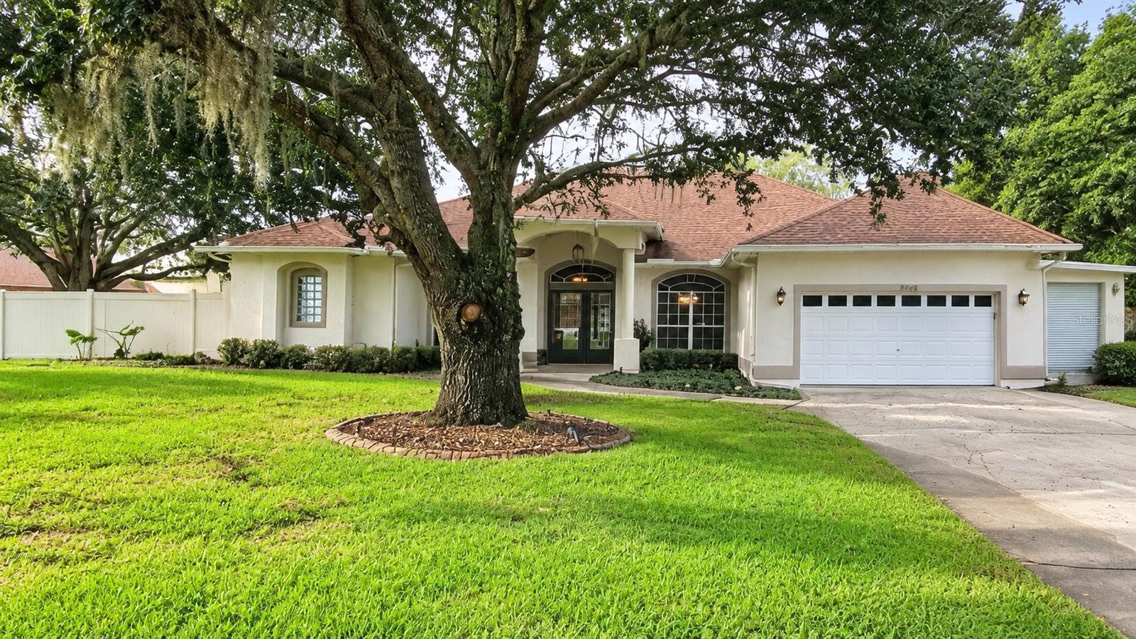 Listing photo 3 for 2413 Eagle Trace Dr