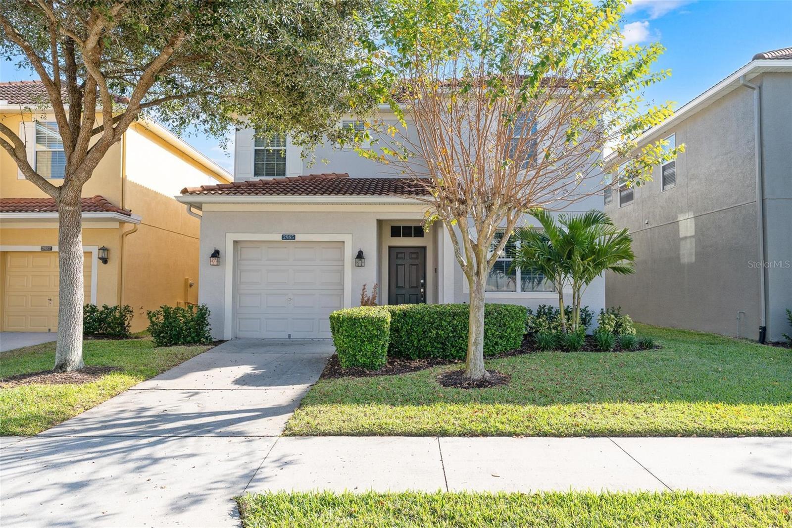 Listing photo 1 for 2985 Buccaneer Palm Rd