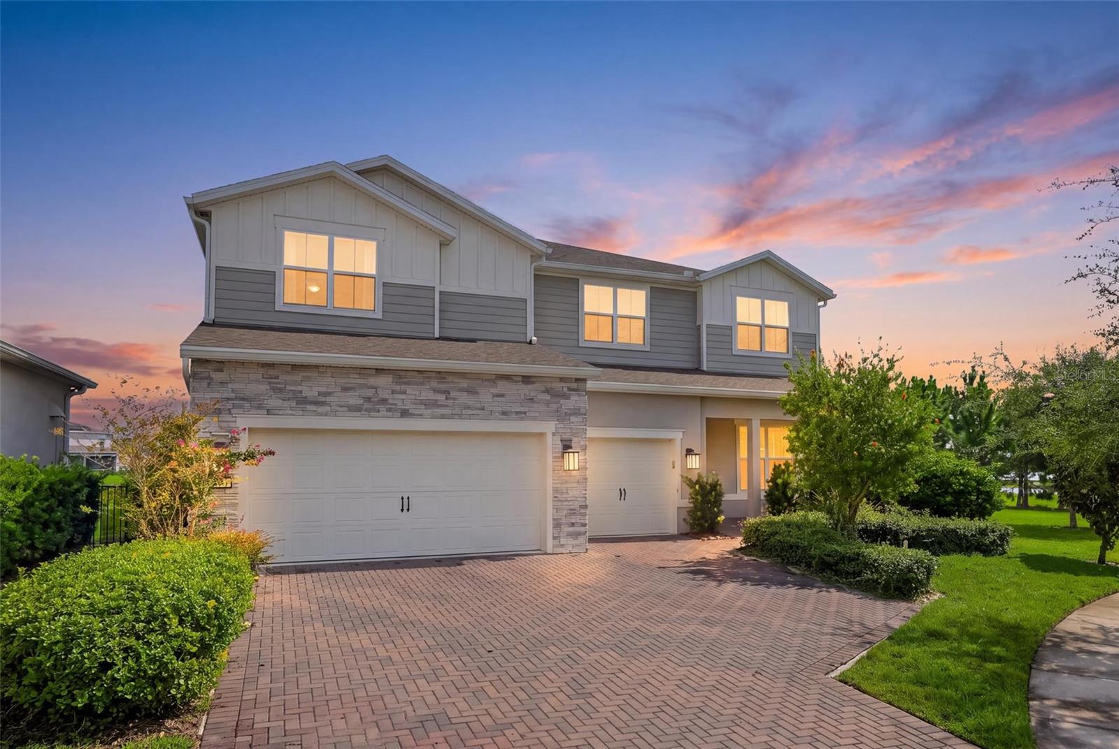 Listing photo 1 for 13485 Panama Beach Ct