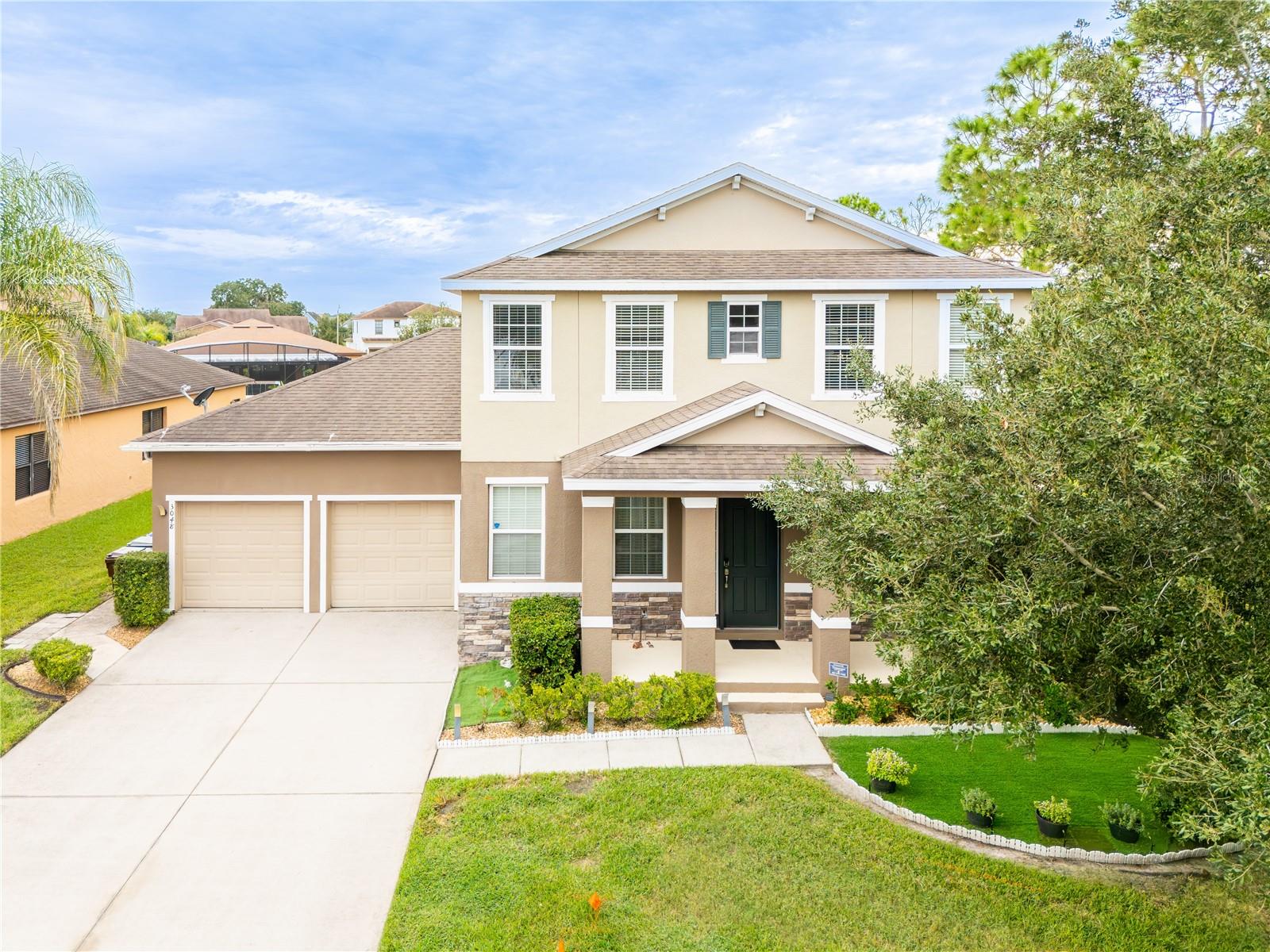 Listing photo 1 for 3048 Boating Blvd