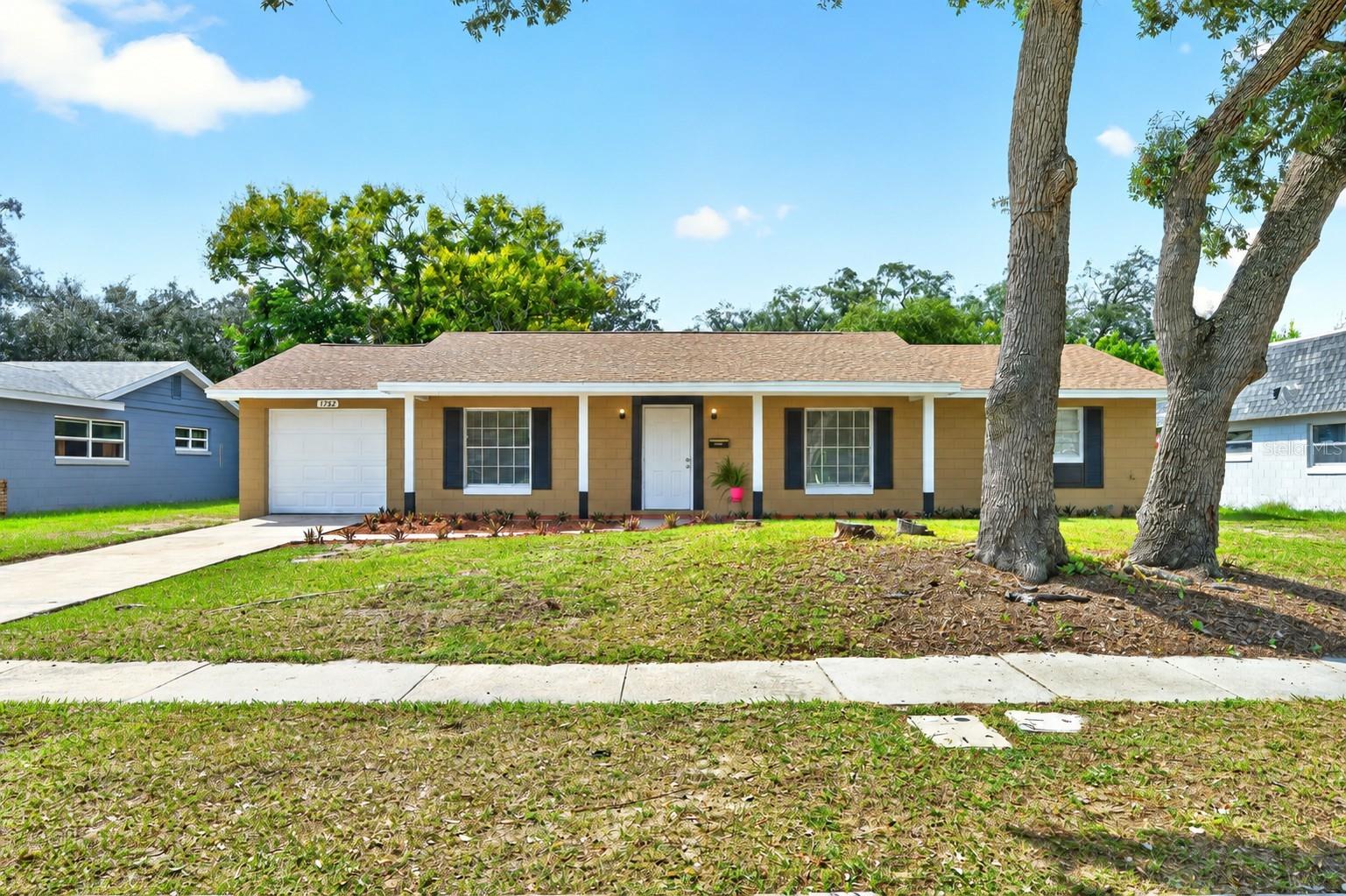 Listing photo for 1752 Peachwood Ln
