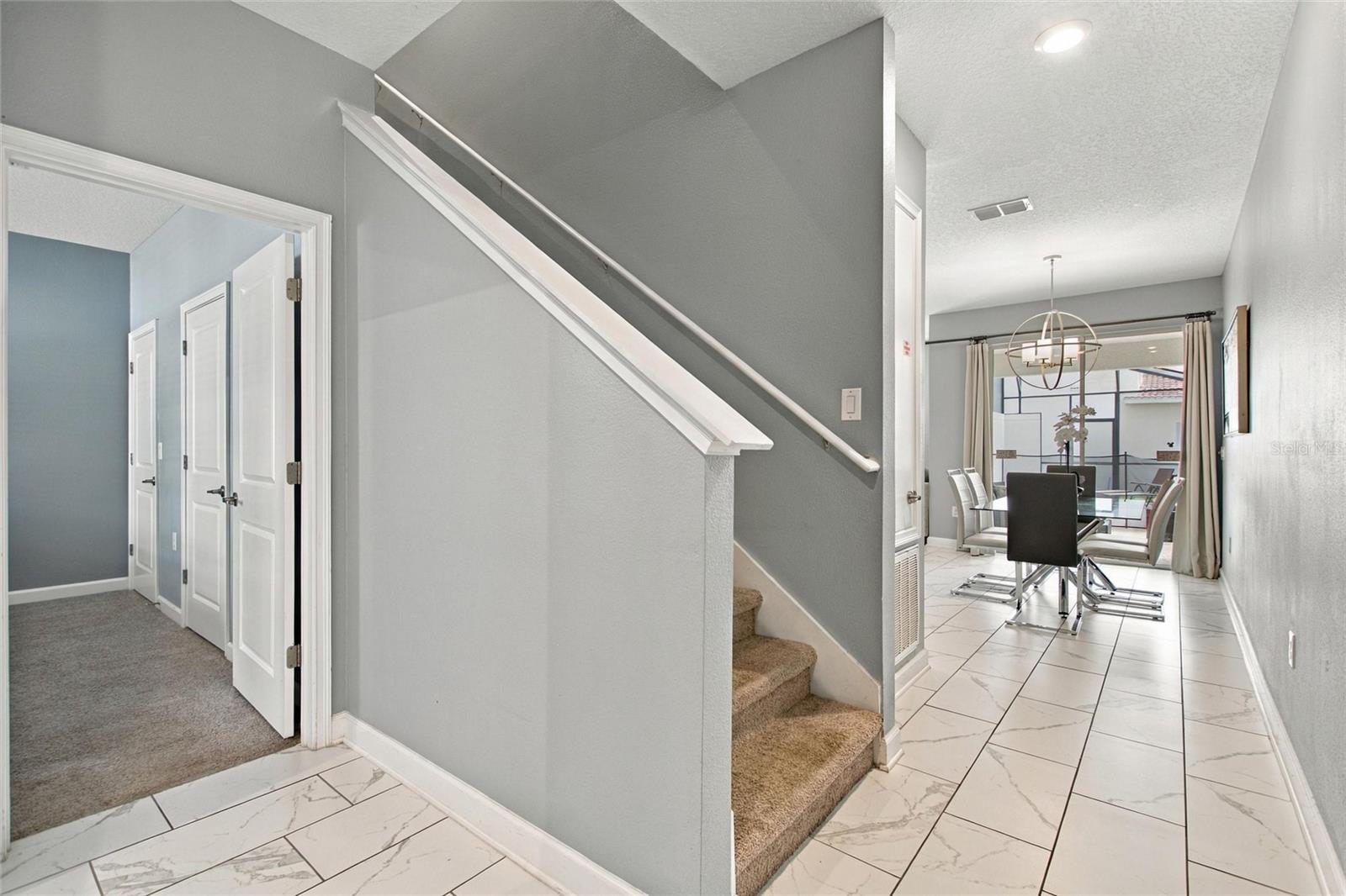 Listing photo 2 for 8980 Stinger Dr