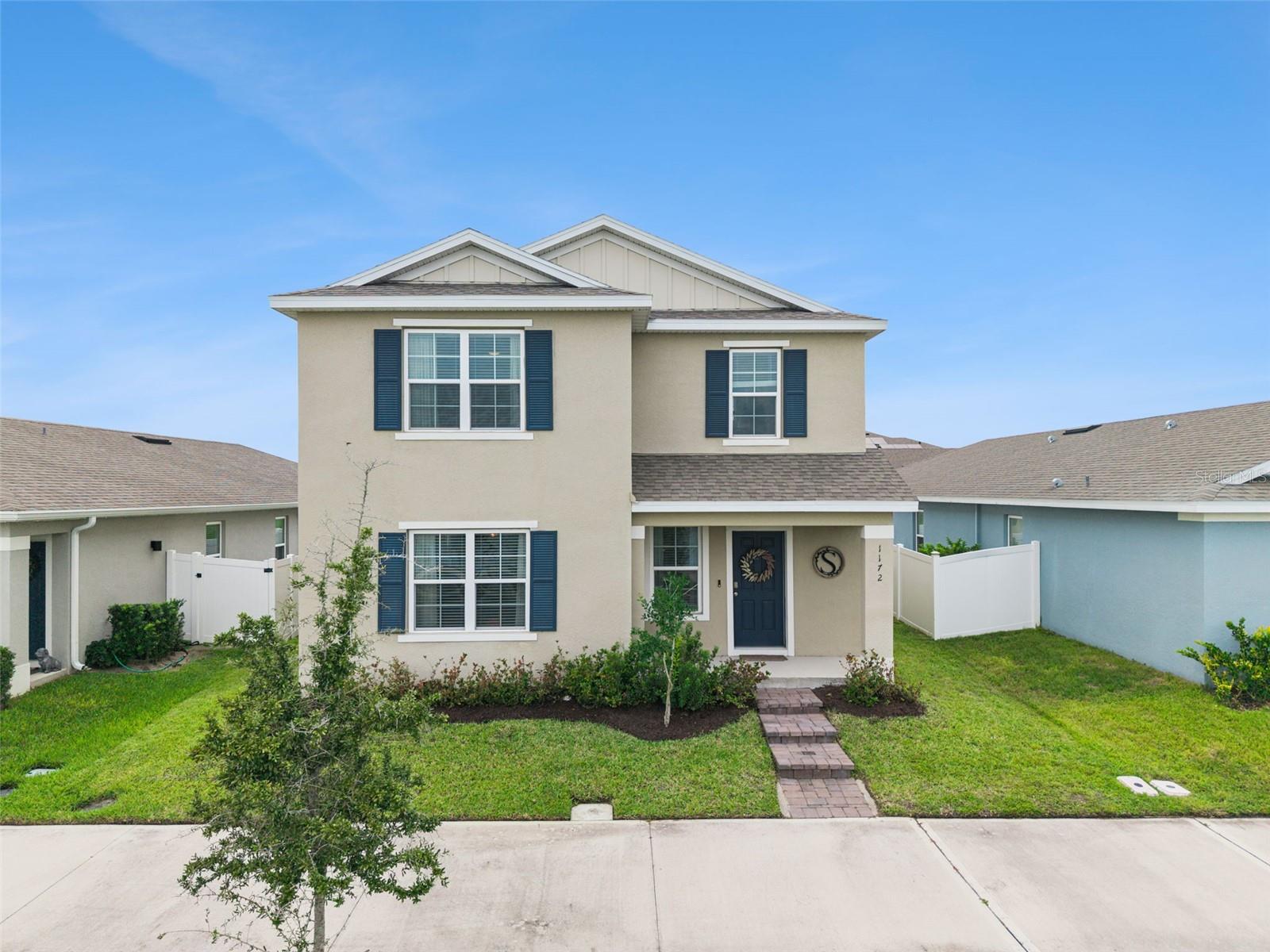 Listing photo 1 for 1172 Silverbell Trl