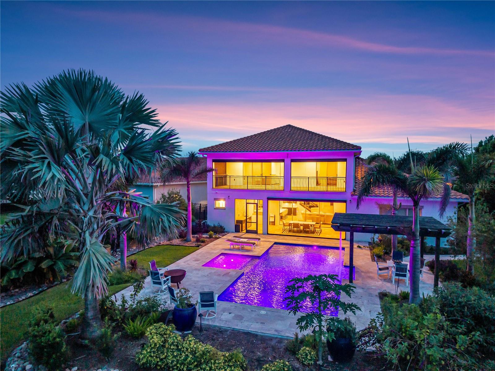 Listing photo 2 for 10840 Mobberley Cir