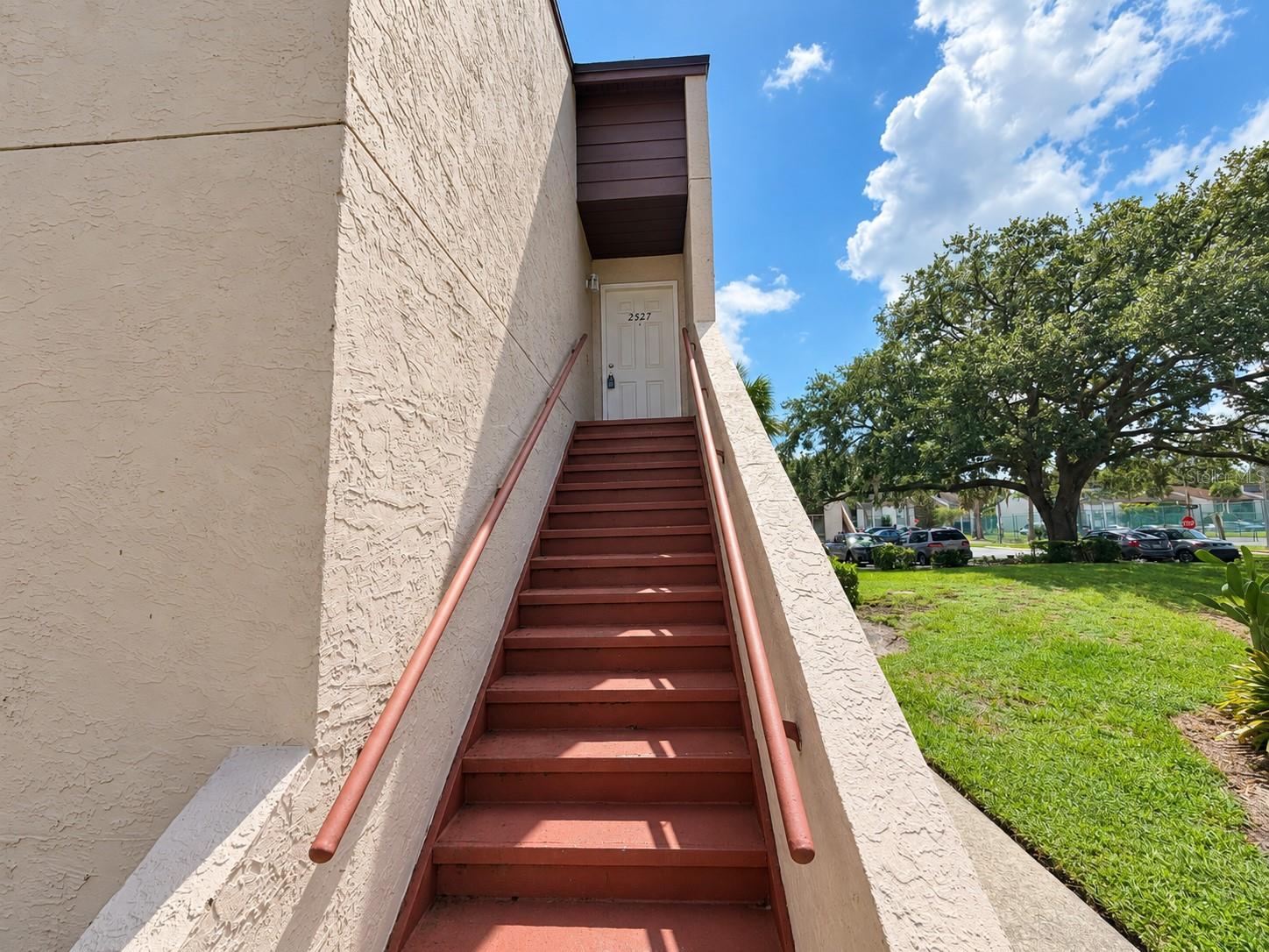 Listing photo 1 for 2527 Citrus Club Ln #3904