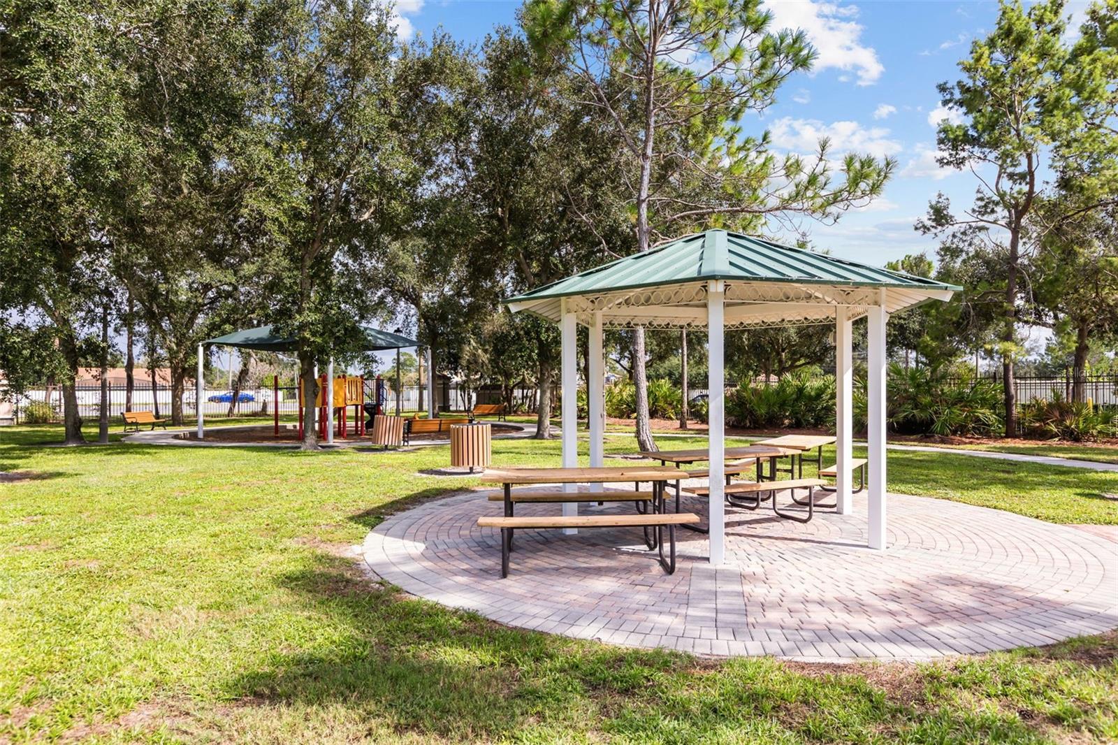 Listing photo 3 for 3609 Sail Harbor Dr
