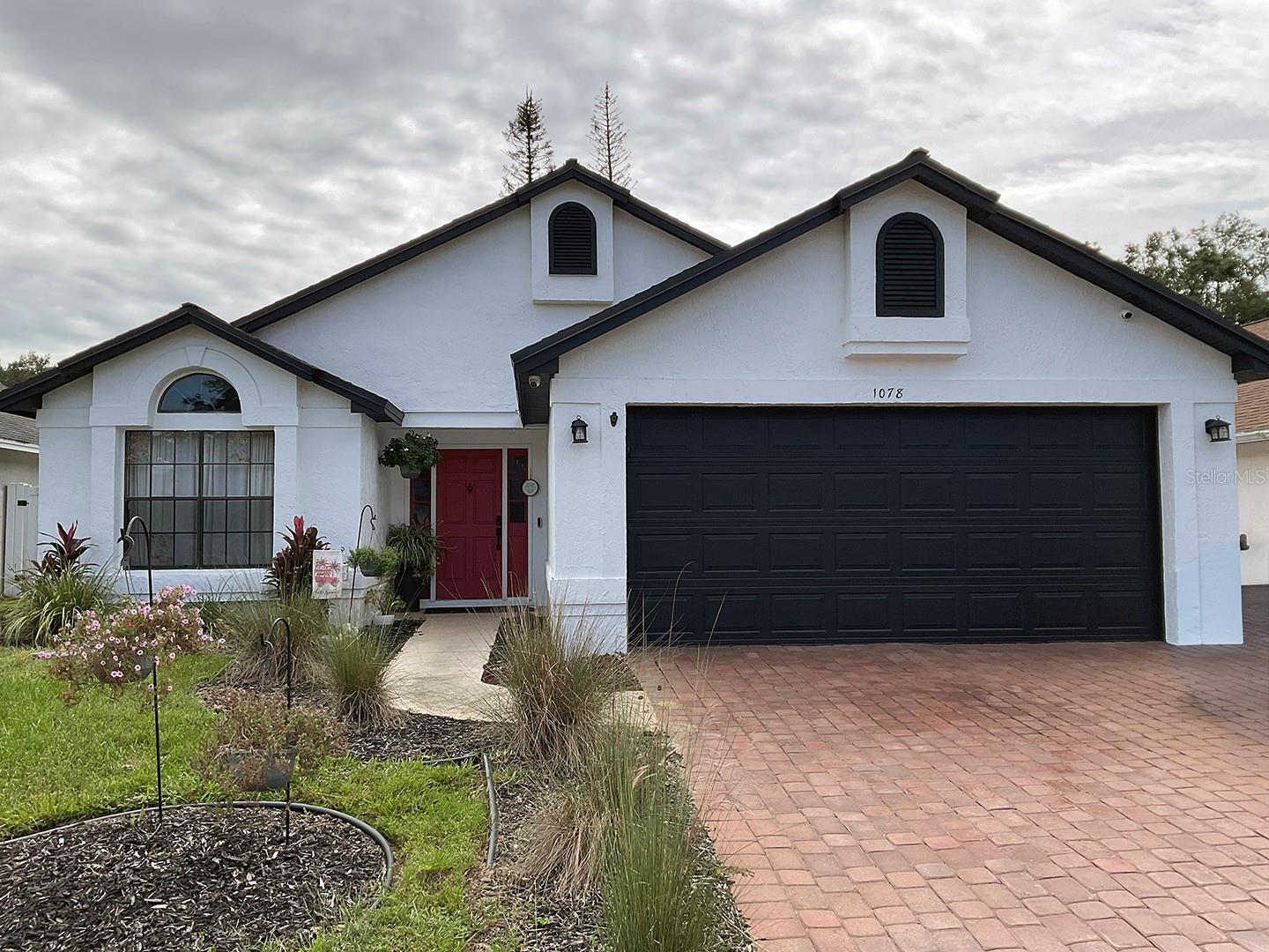 Listing photo for 1078 Manigan Ave