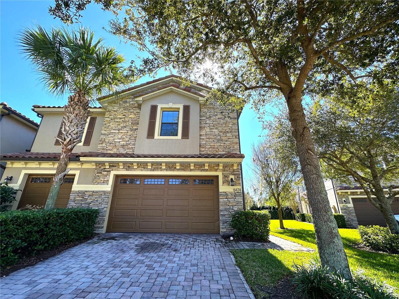 Listing photo 1 for 8474 Kelsall Dr