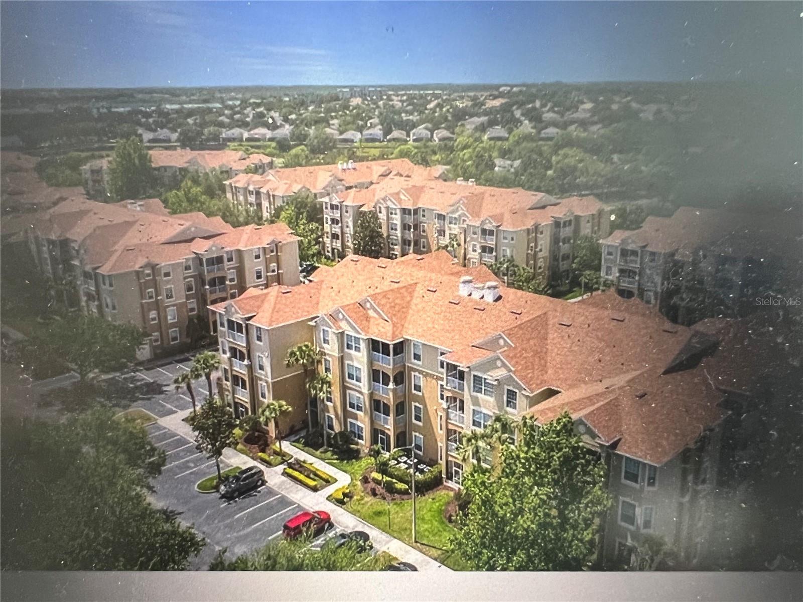 Listing photo 3 for 2788 Almaton Loop #401