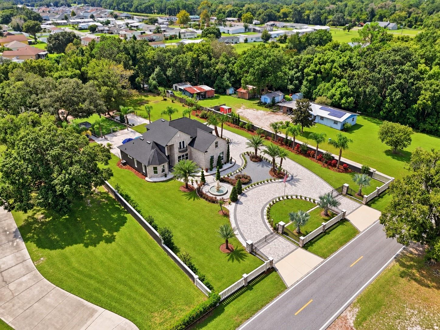 Listing photo for 416 W Socrum Loop Rd