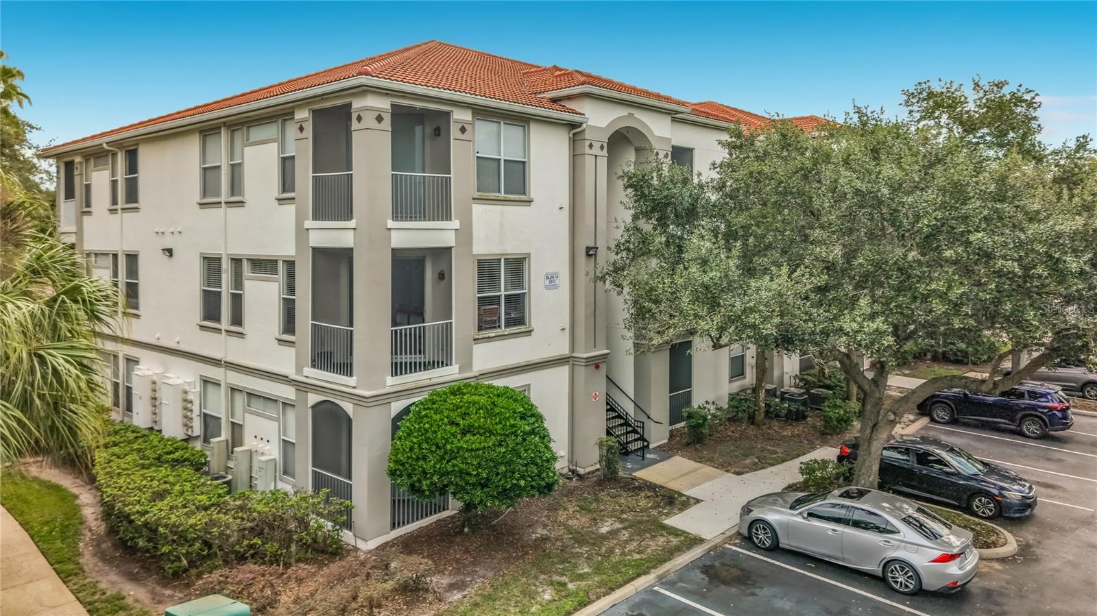 Listing photo 1 for 2513 Maitland Crossing Way #201