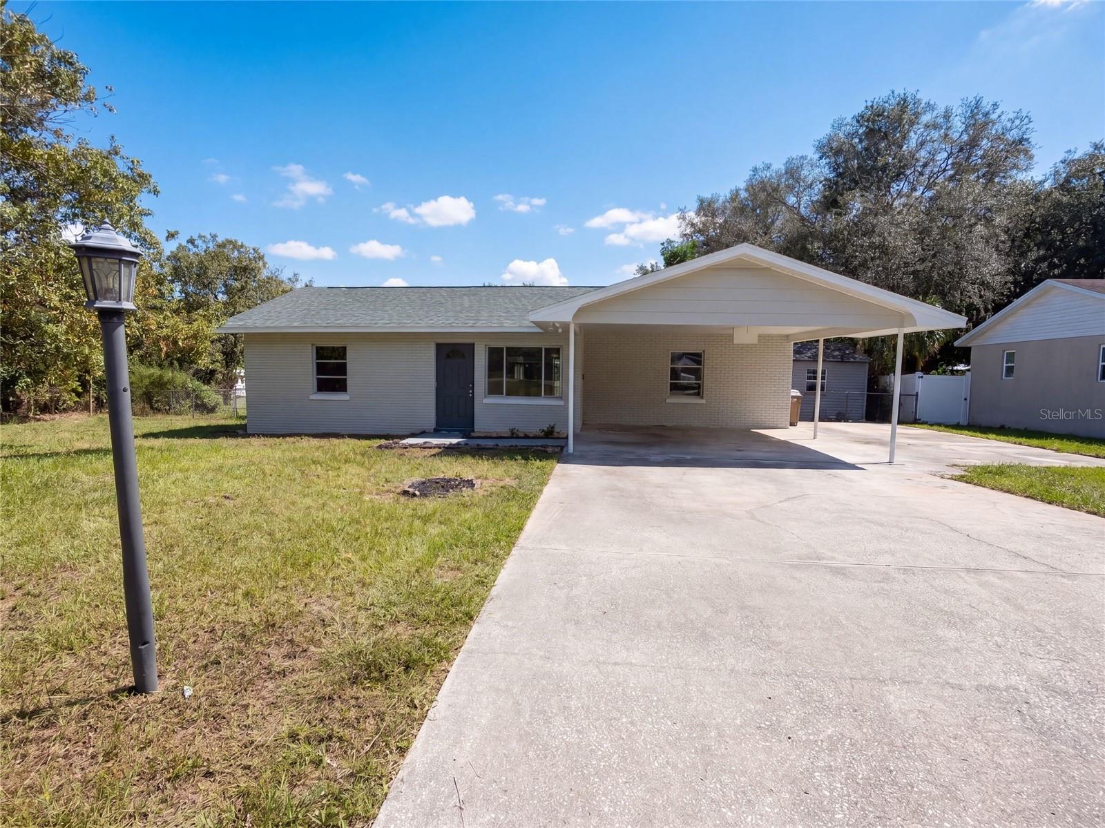 Listing photo 1 for 4526 Eagles Nest Rd