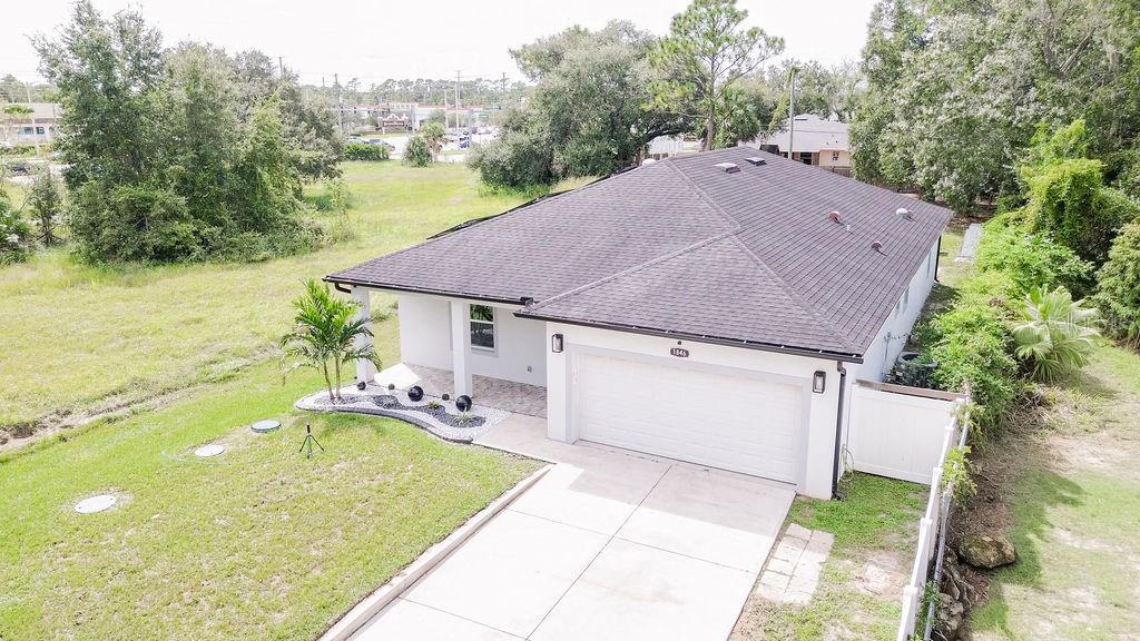 Listing photo 2 for 1846 Knight Ave
