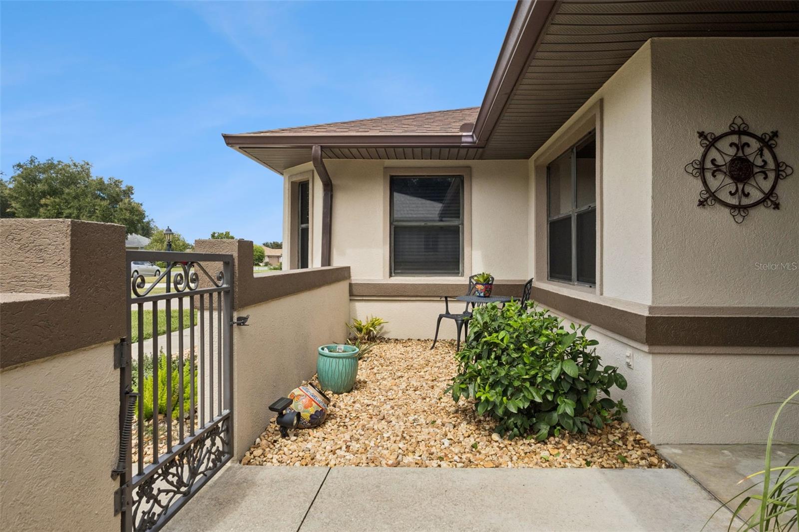 Listing photo 3 for 21736 Princess Grace Ct