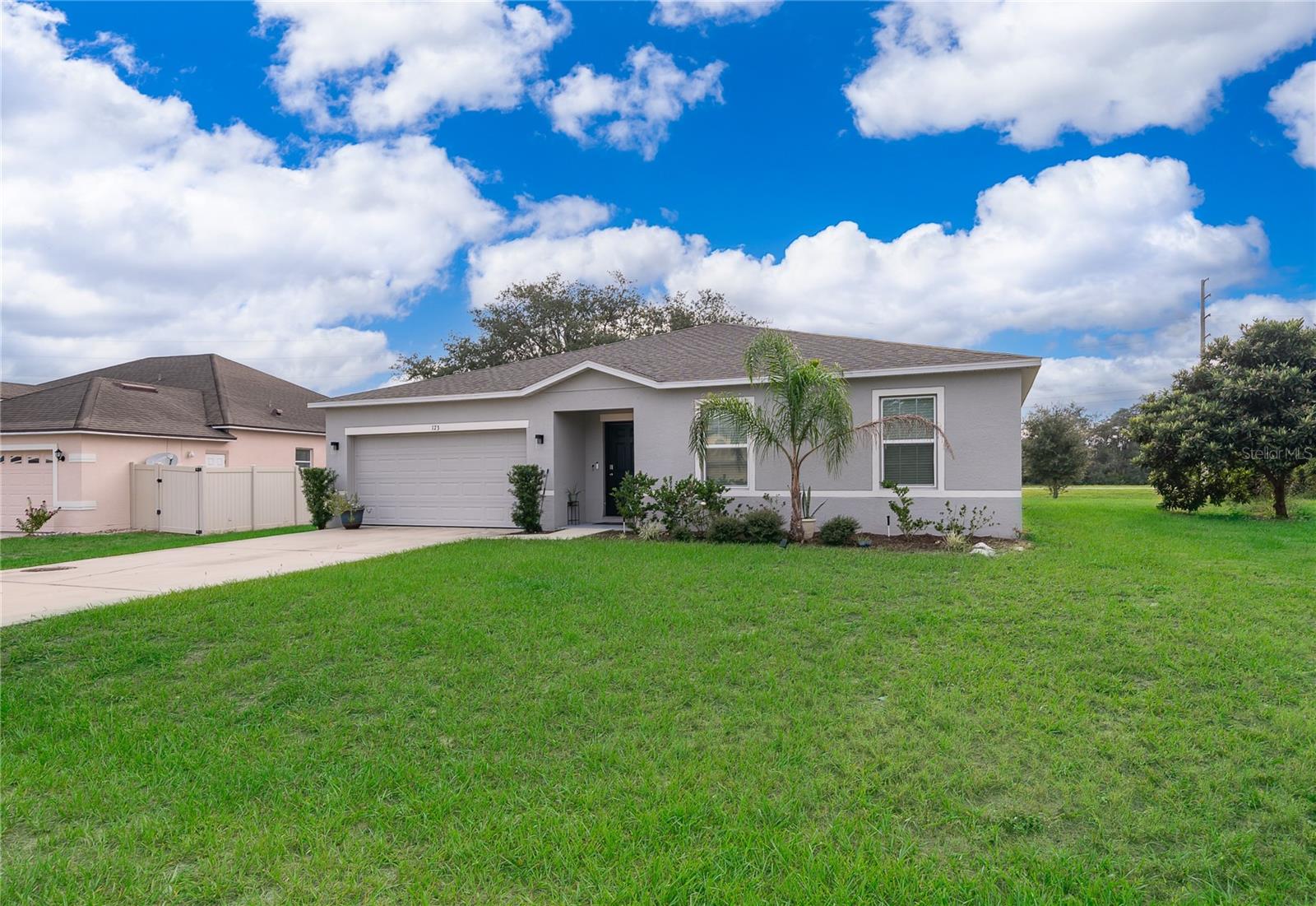 Listing photo 3 for 173 Big Black Dr