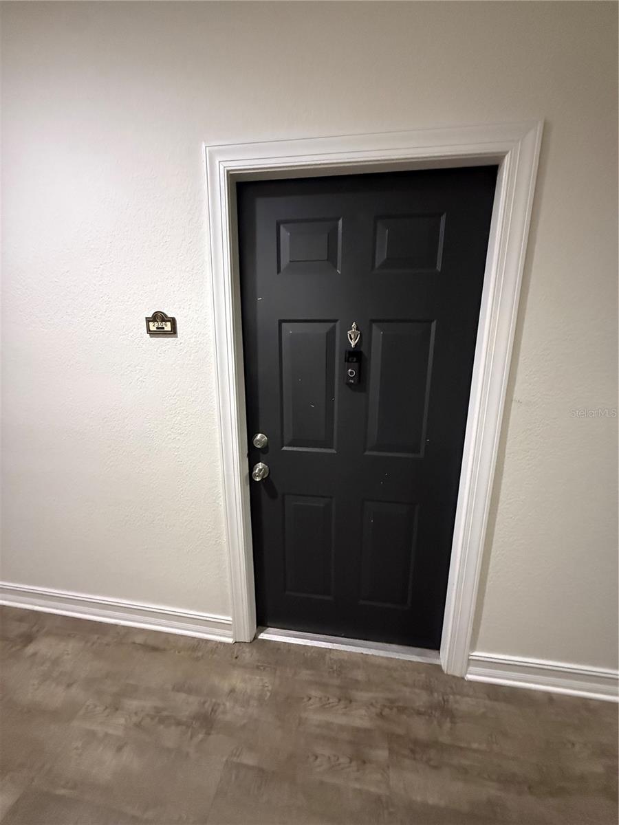 Listing photo 2 for 5550 E Michigan St #2306