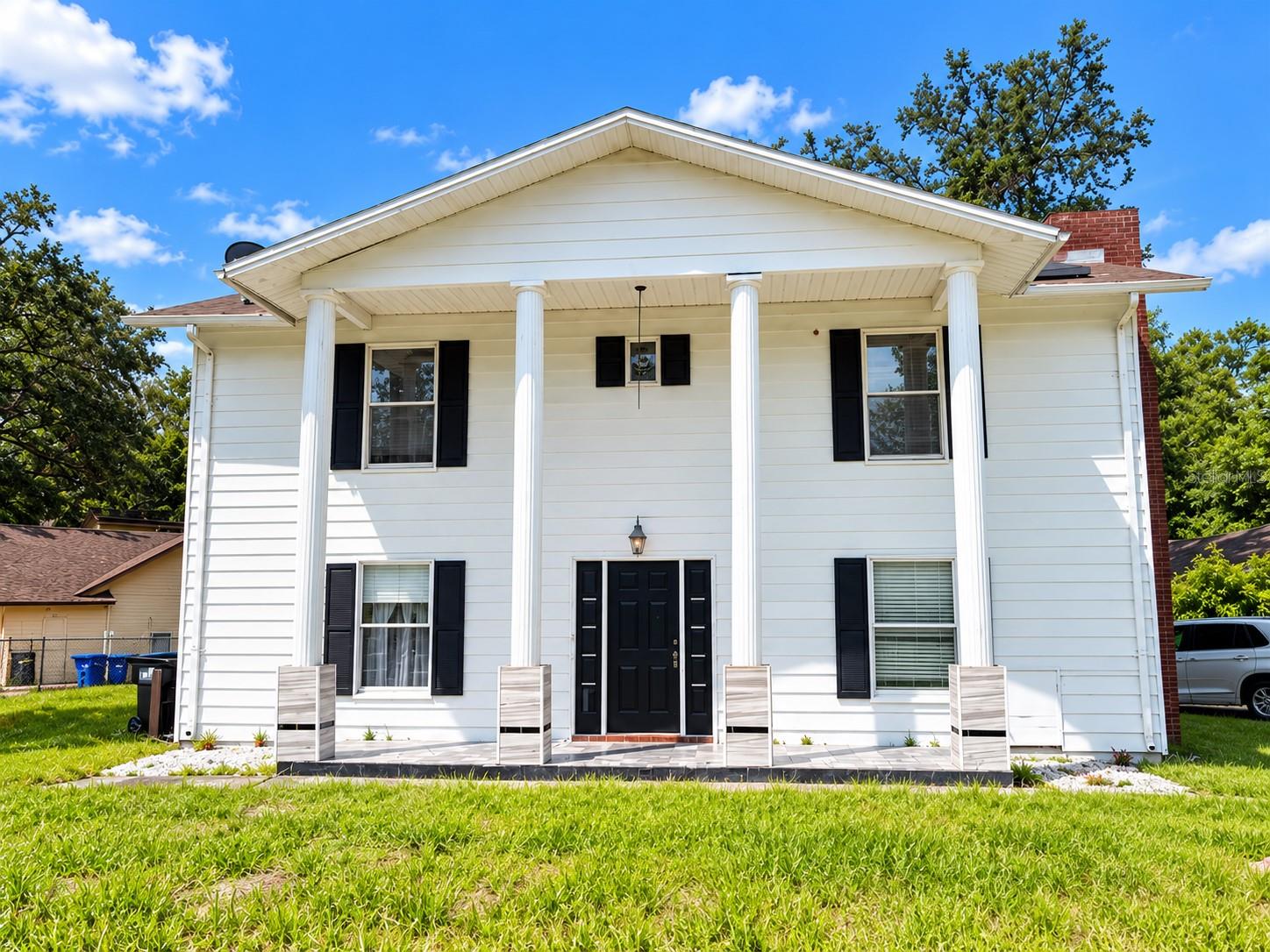 Listing photo 1 for 1150 Lake Blanche Dr