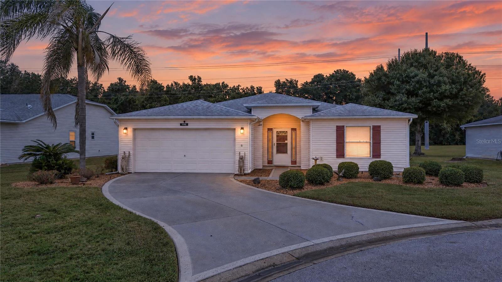 Listing photo 2 for 1145 Eagles Lndg
