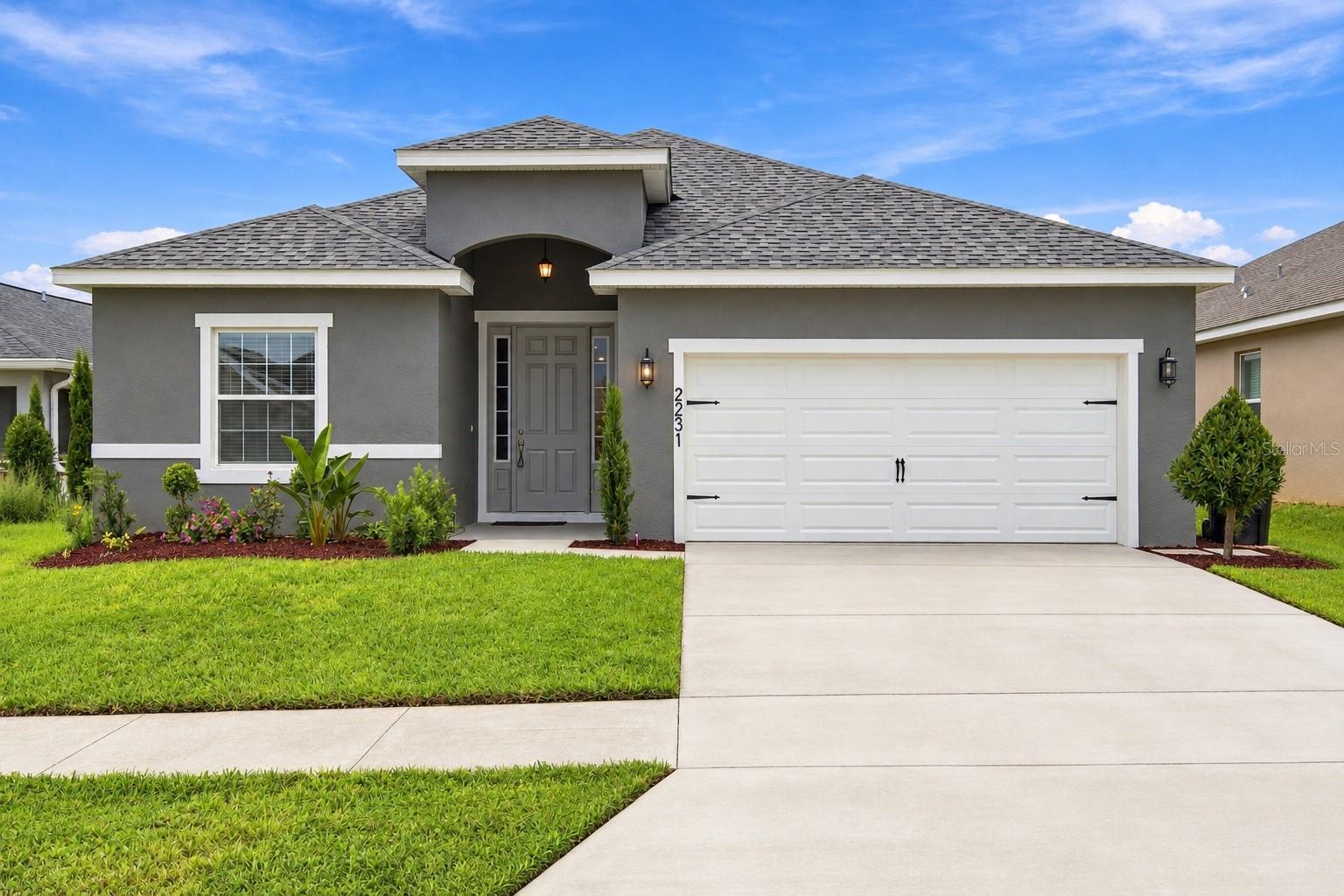 Listing photo 3 for 2231 Orchid Dr