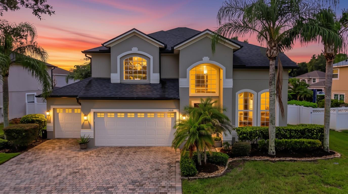 Listing photo 1 for 5028 Coveview Dr