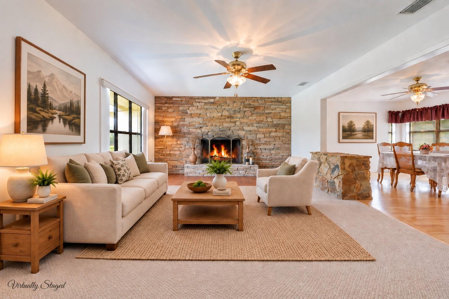 Listing photo 3 for 1615 Lake Miriam Dr