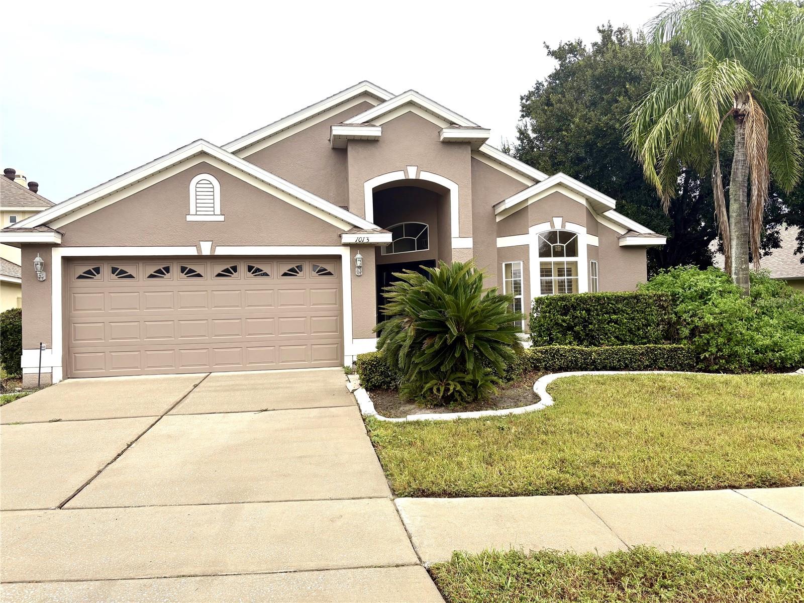 Listing photo for 1013 Walnut Creek Cv