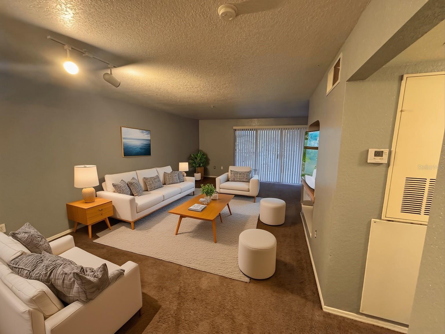 Listing photo 2 for 13838 Fairway Island Dr #1432