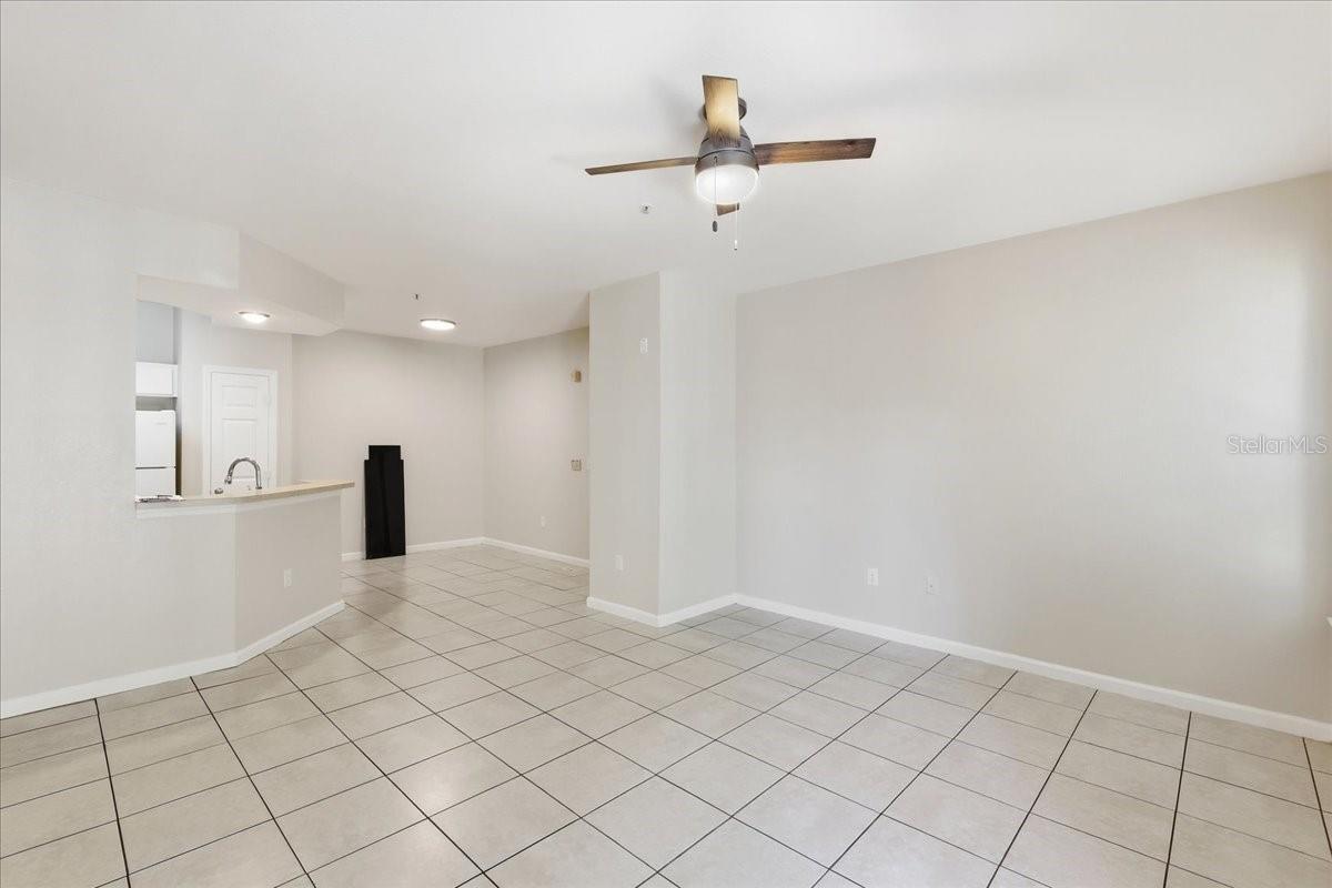 Listing photo 2 for 1985 Erving Cir #301