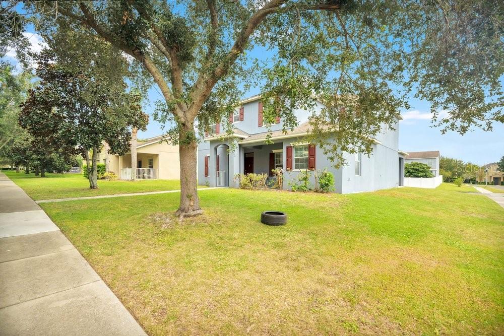 Listing photo 3 for 2096 Cordaville Pl