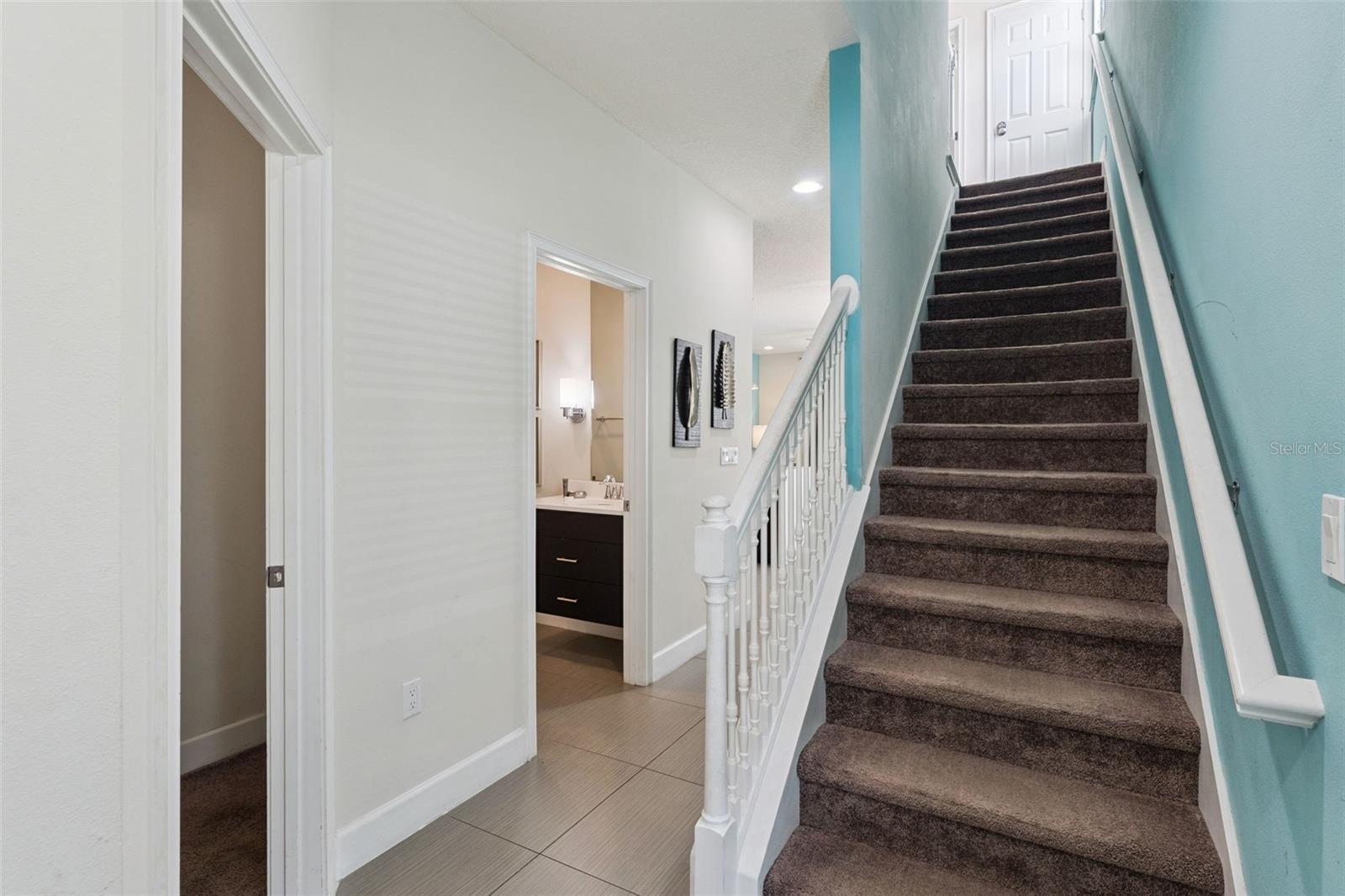 Listing photo 3 for 1440 Retreat Cir