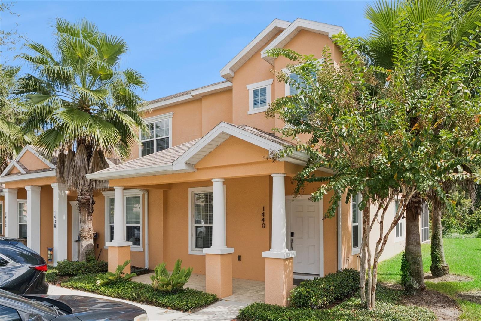 Listing photo 2 for 1440 Retreat Cir