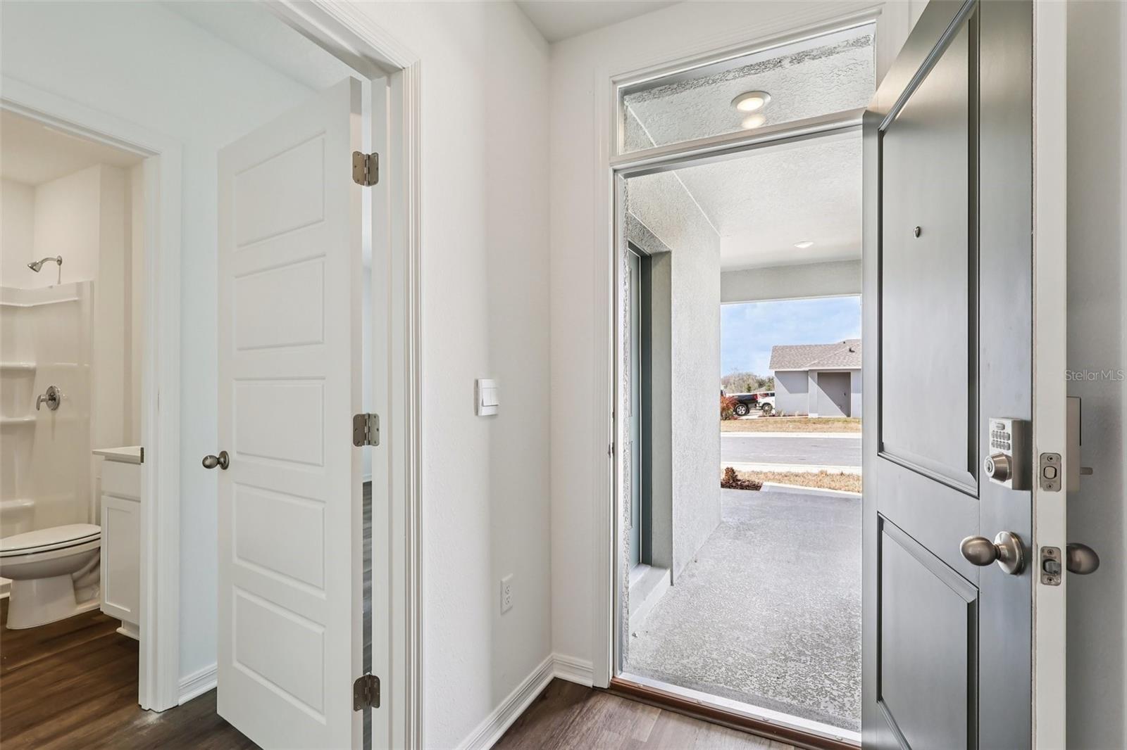 Listing photo 2 for 4002 Limeklin Falls Loop