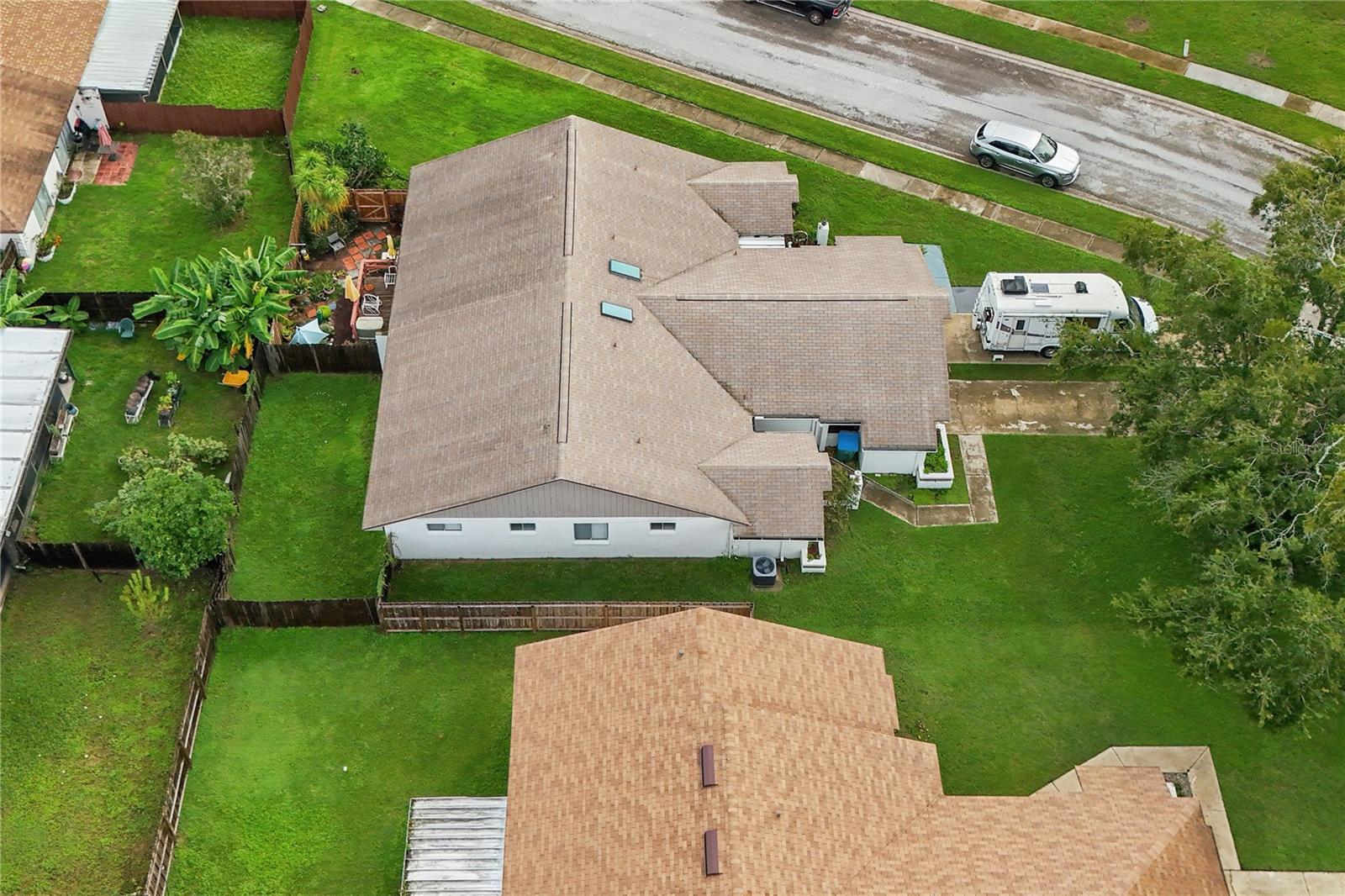 Listing photo 2 for 624 S Wildflower Ct