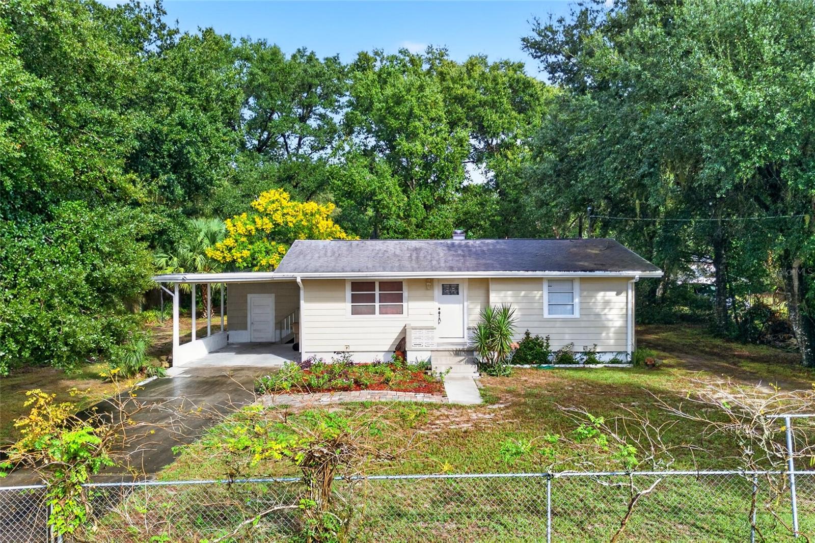 Listing photo 1 for 210 Nebraska Ave