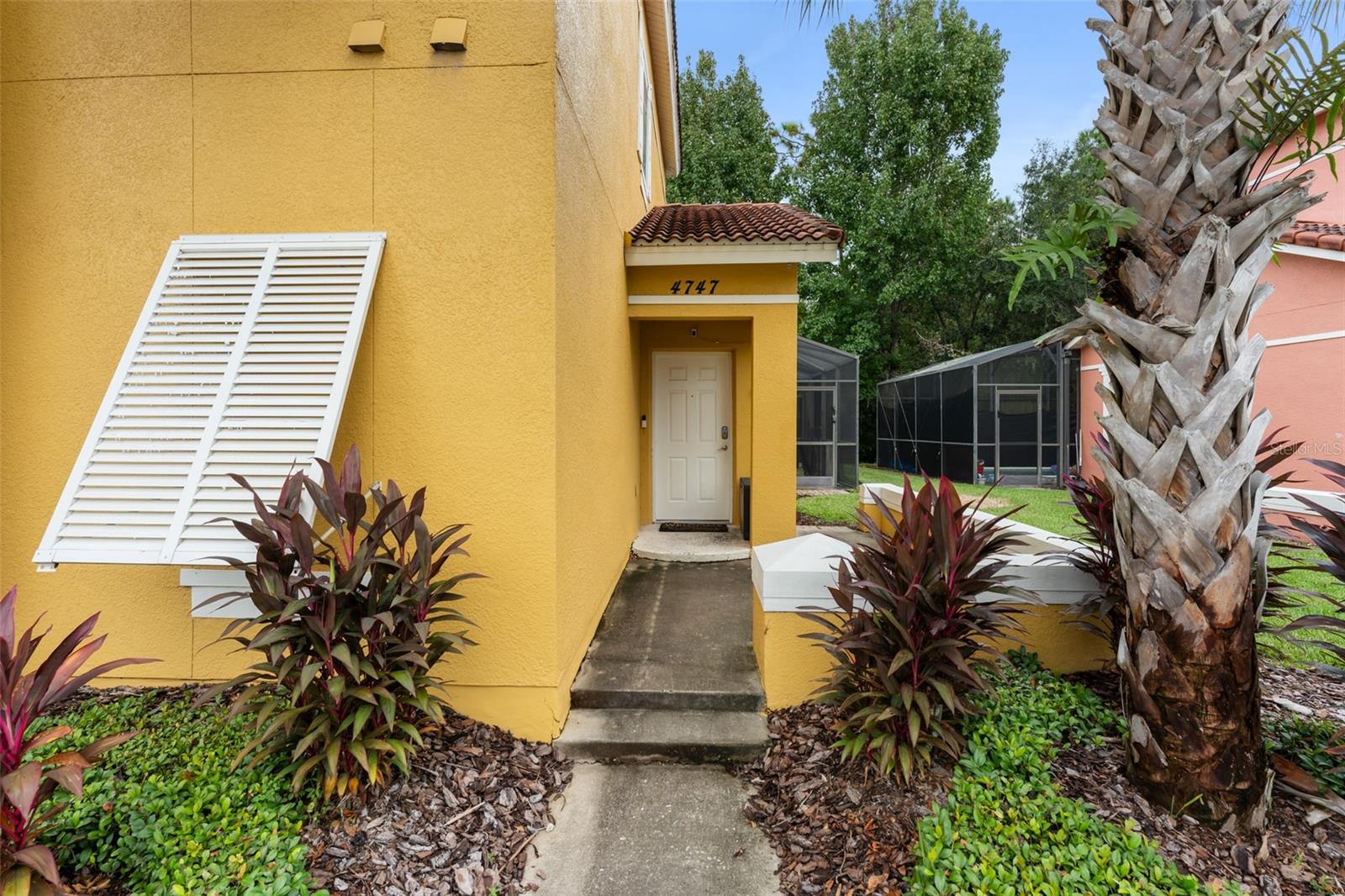 Listing photo 3 for 4747 Ormond Beach Way