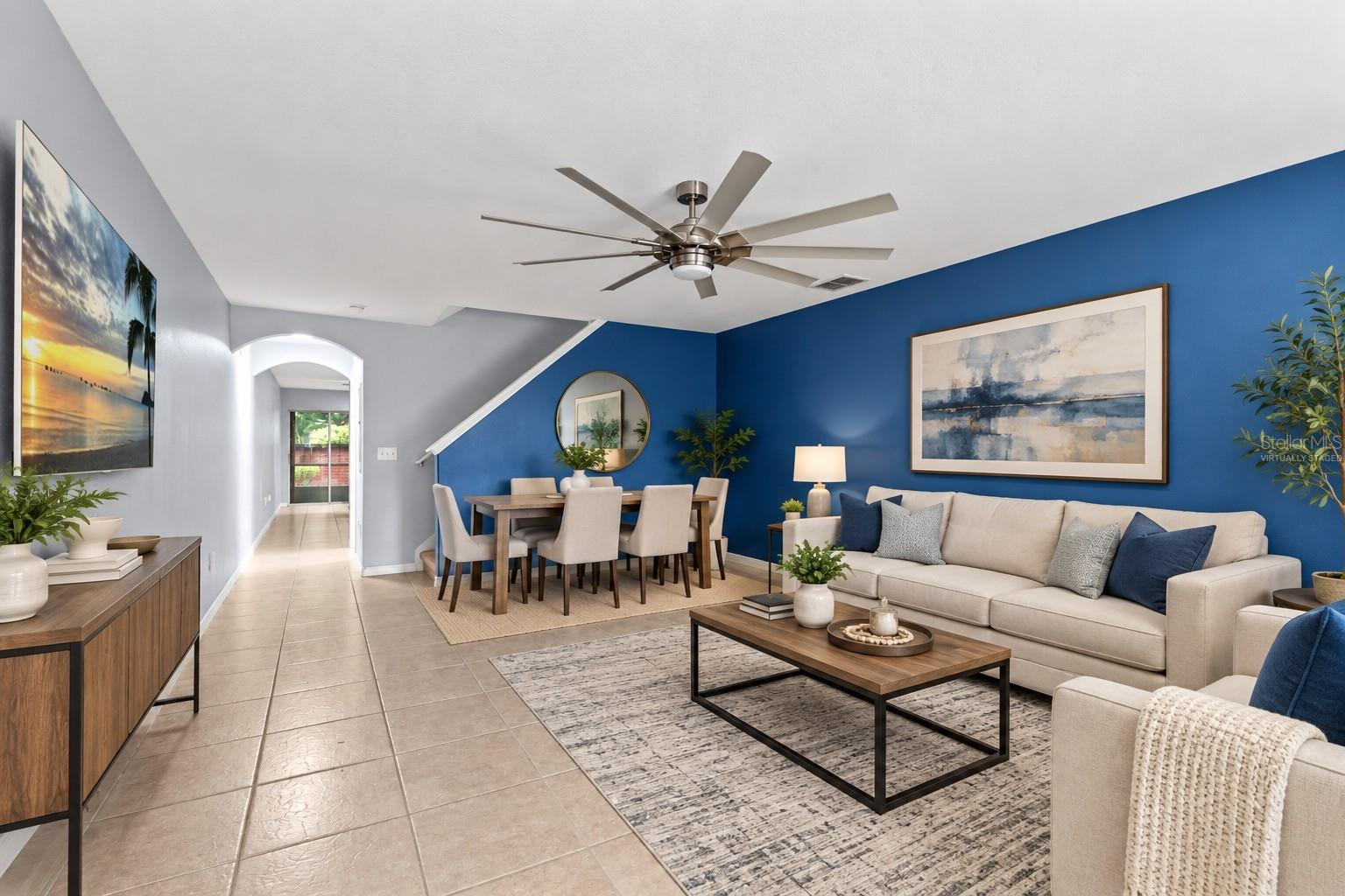 Listing photo 2 for 212 Carina Cir