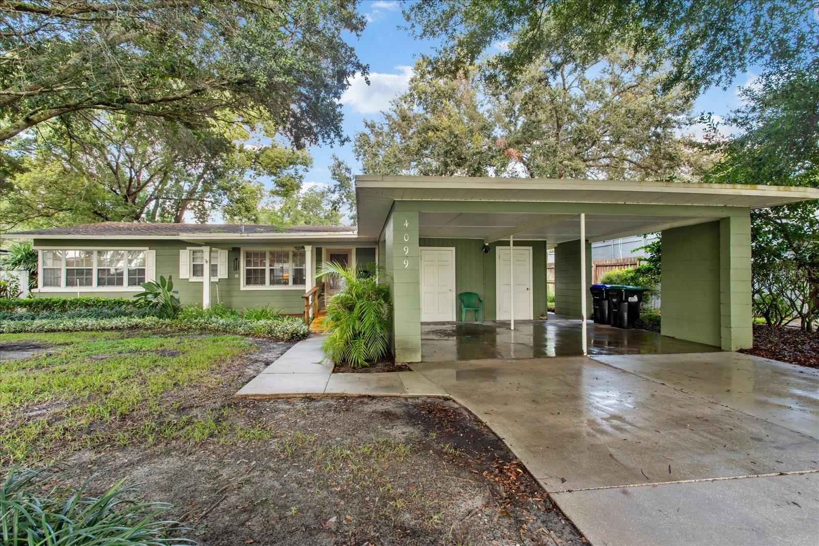 Listing photo 1 for 4099 Shorecrest Dr