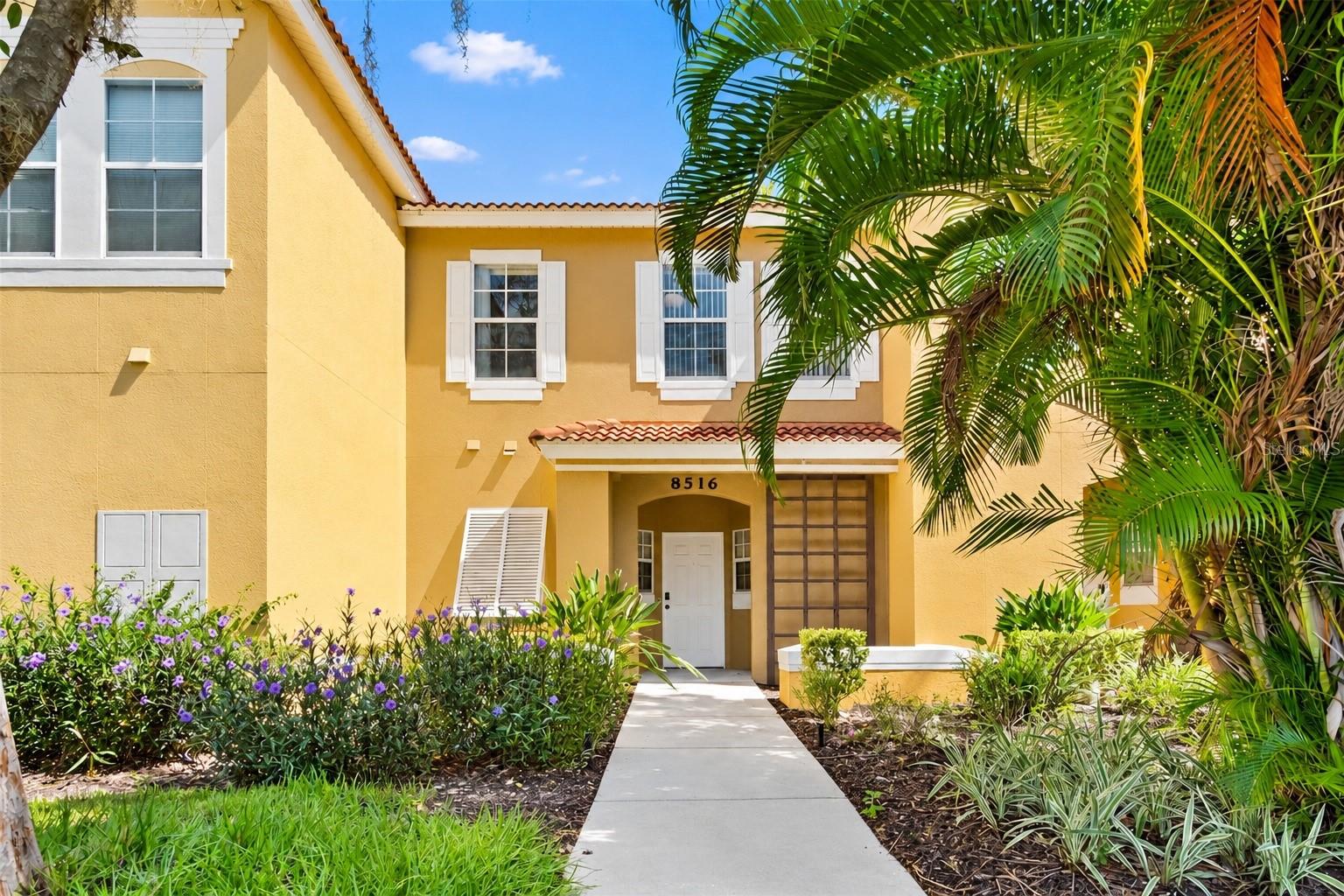 Listing photo 2 for 8516 Crystal Cove Loop