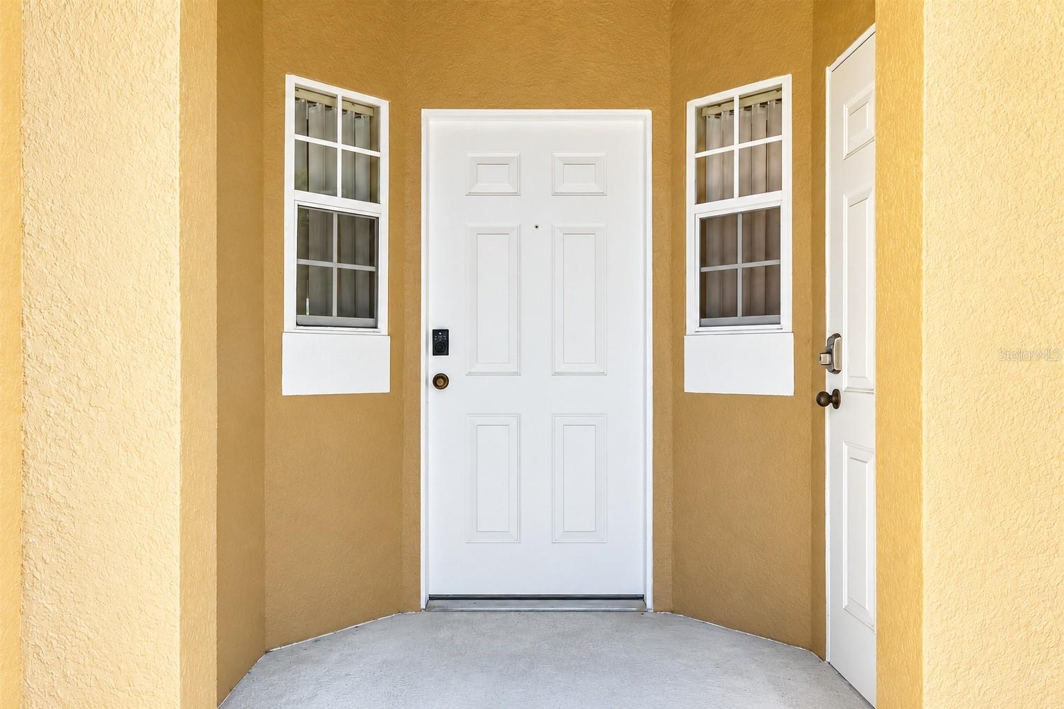 Listing photo 3 for 8516 Crystal Cove Loop