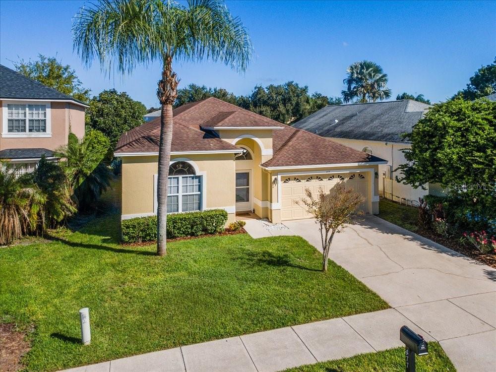 Listing photo 1 for 477 Lakepark Trl