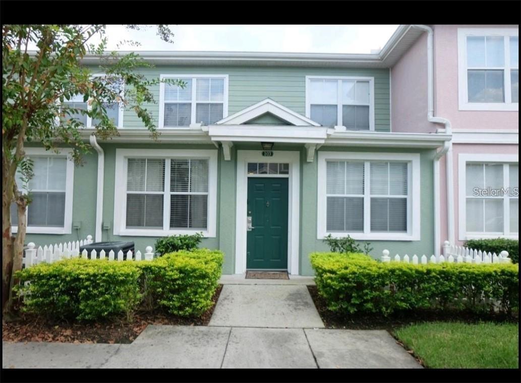 Listing photo 1 for 4015 Venetian Bay Dr #103