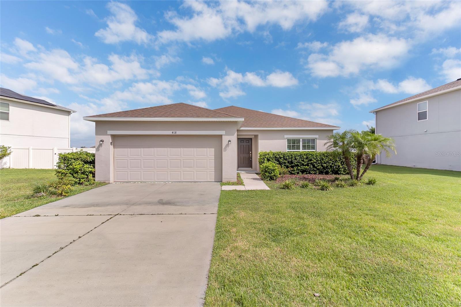 Listing photo 2 for 418 Quarry Rock Cir