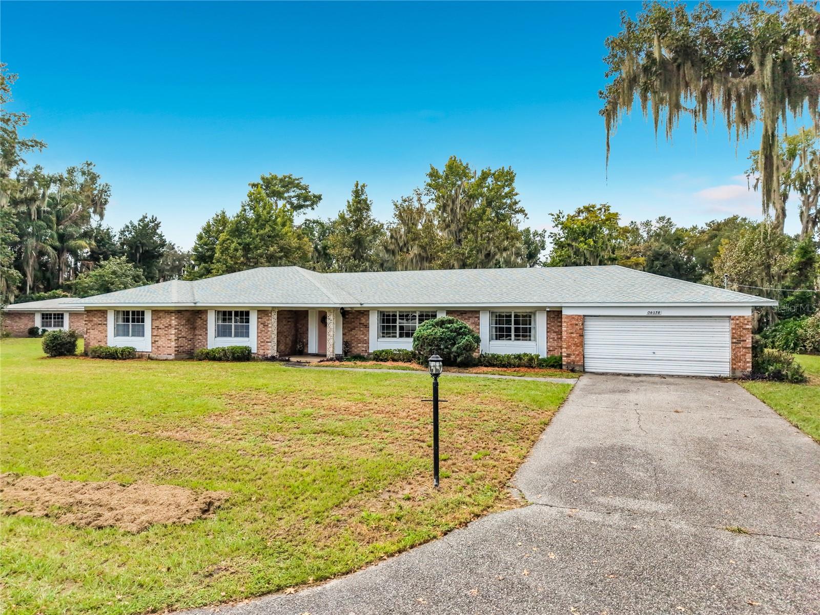 Listing photo 1 for 8038 Spring Dr