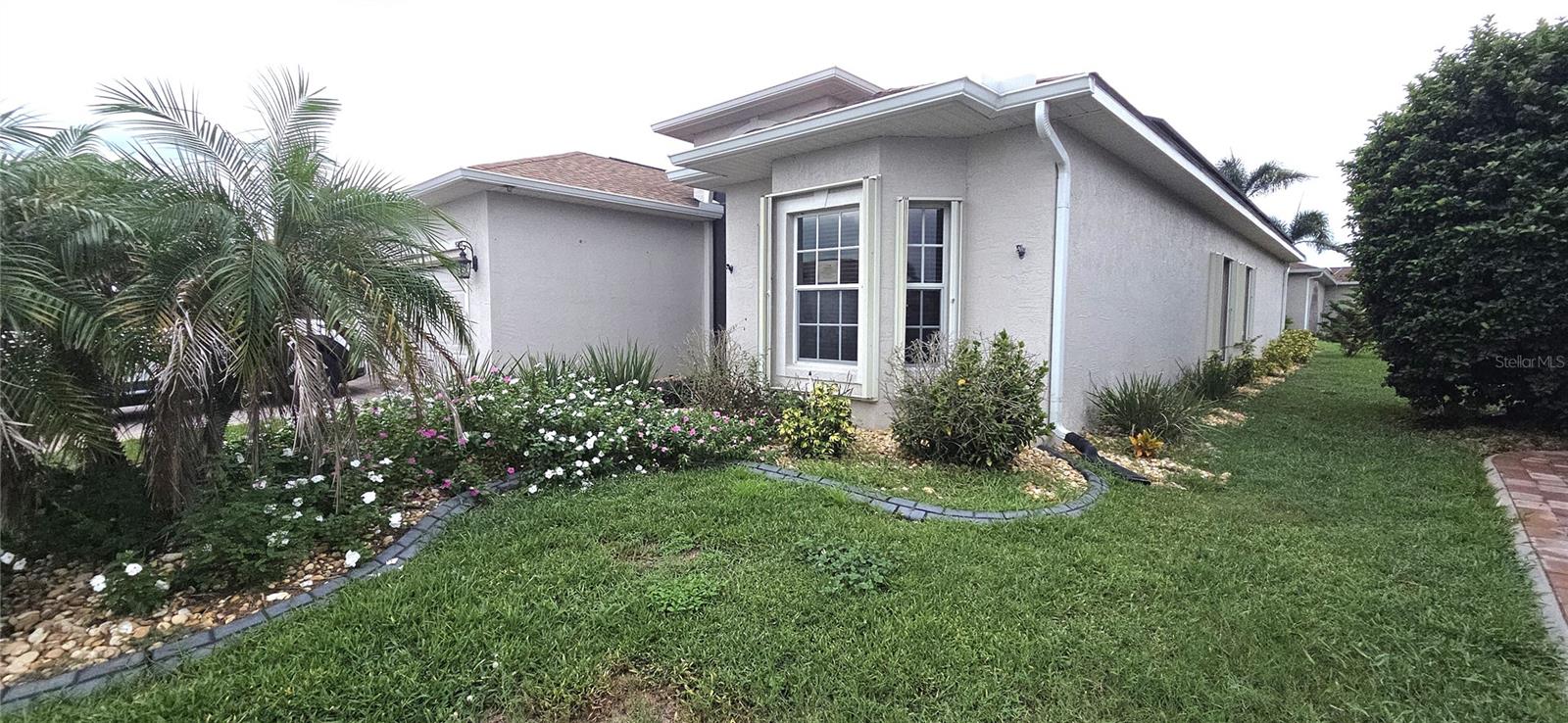 Listing photo 3 for 5288 Green Dr