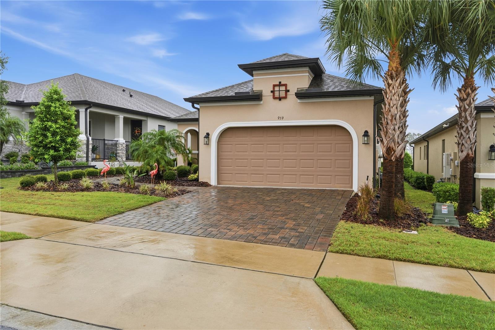 Listing photo 2 for 959 Braewood Dr