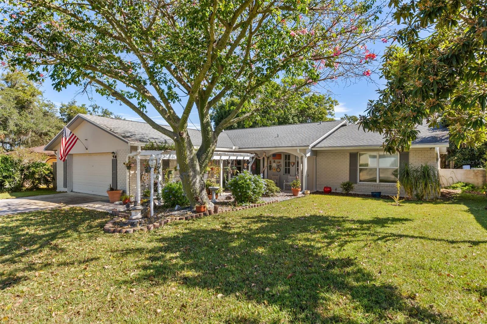 Listing photo for 623 Green Meadow Ave