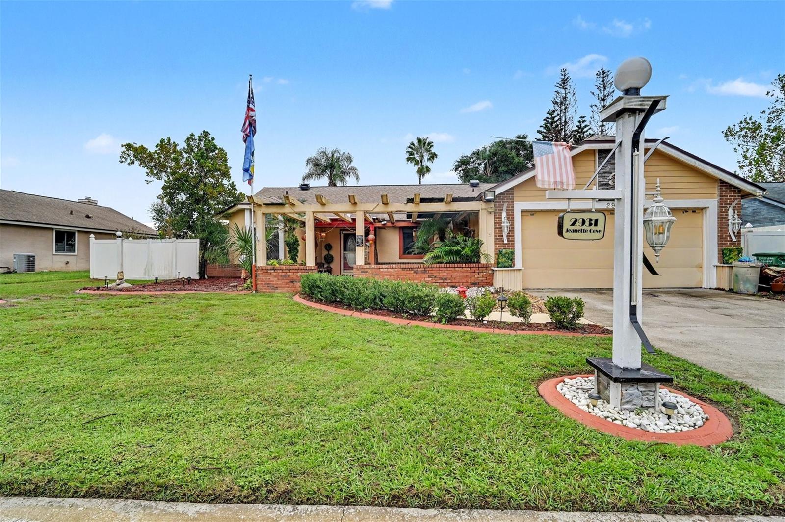 Listing photo for 2931 Jeanette Cv