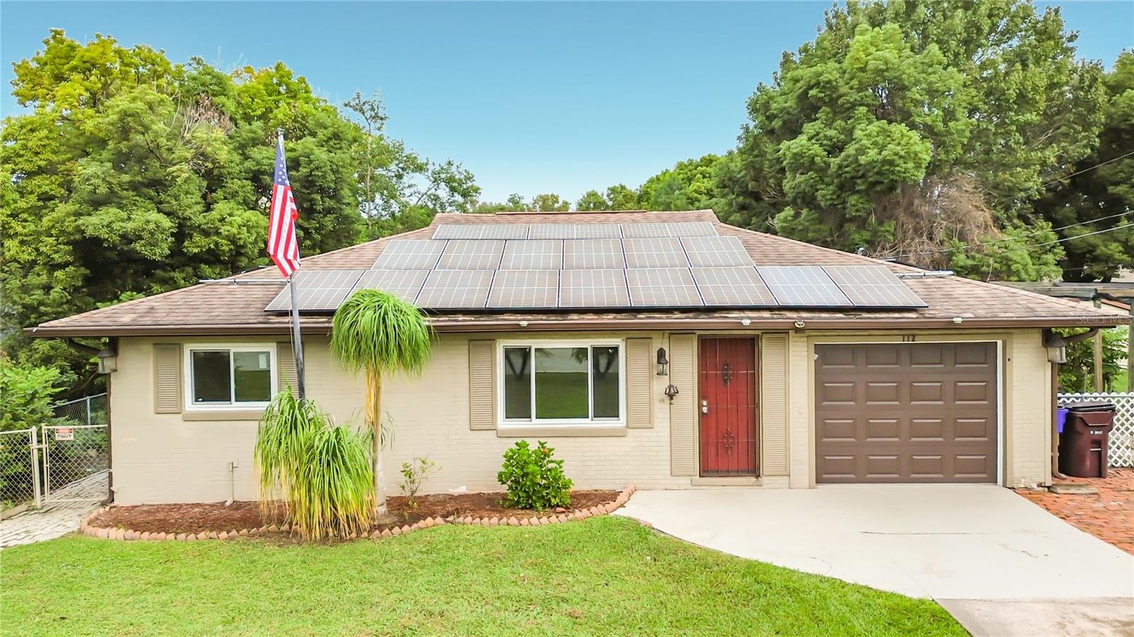 Listing photo for 112 10th St