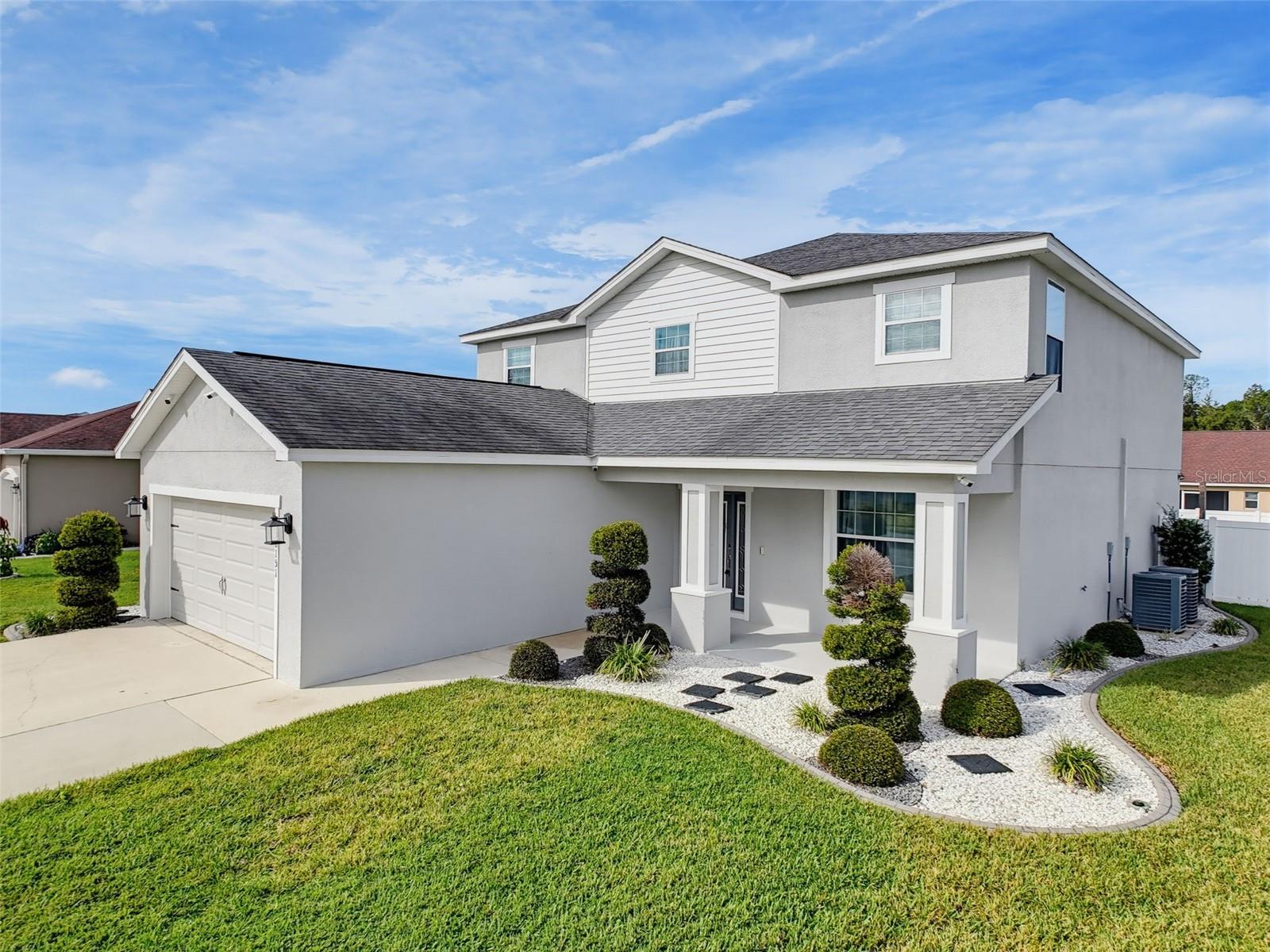 Listing photo 2 for 8151 Wilder Loop